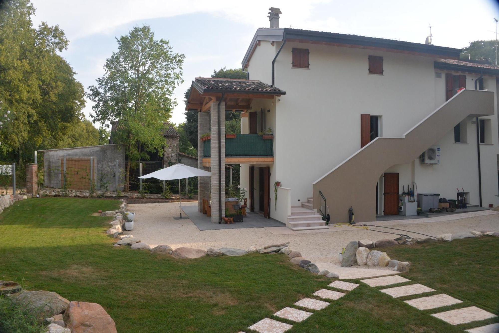 Casa Dei Colli Hotel Monzambano Exterior foto